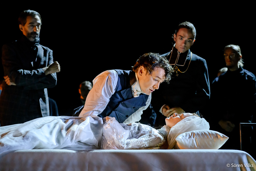 Madame Bovary-01 Madame Bovary-01